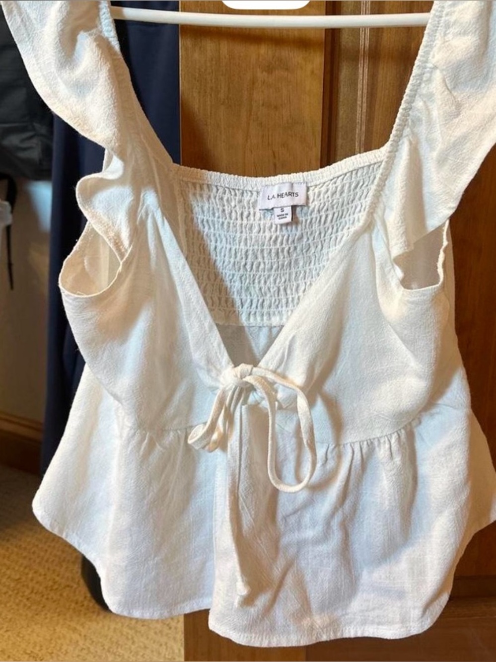 La Hearts White Tie-Front Smocked Back Peplum Camisole
